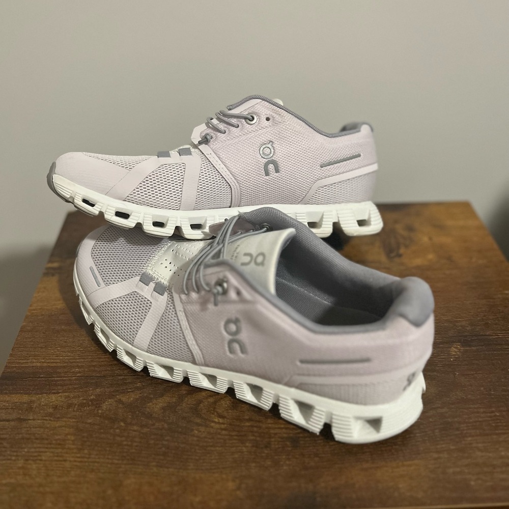 On Cloud 5 Lily Frost